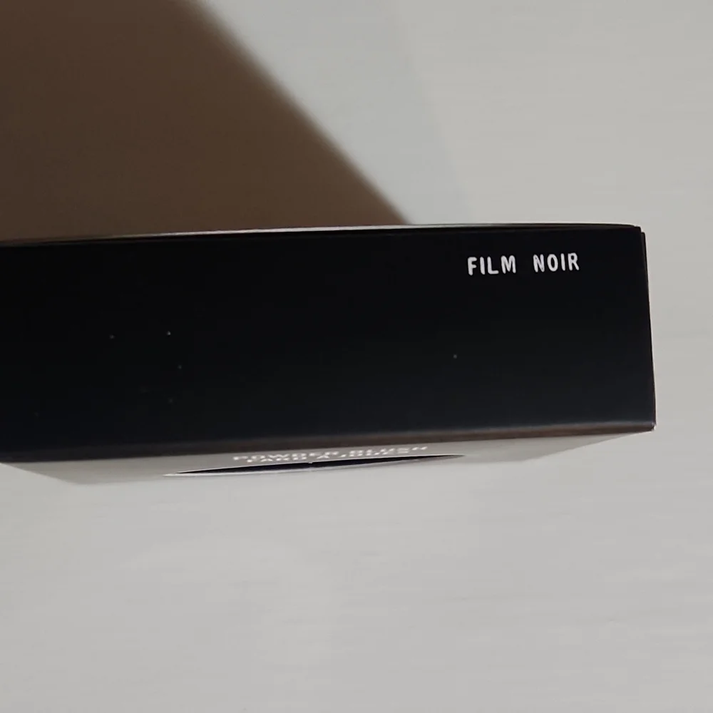 MAC Film Noir Powder Blush
